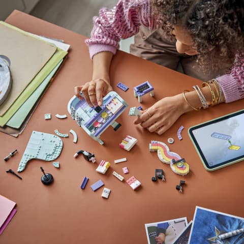 LEGO Creator 31392 – Dekorativt piano och katt
