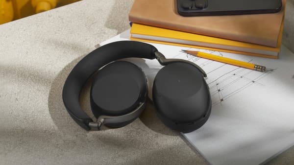 Jabra Evolve3 85 LINK390A trådlöst headset + dockningsstation, MS, svart