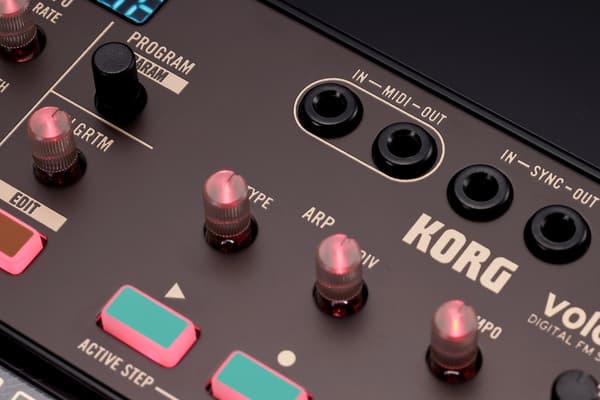 Korg Volca FM2 -digital syntetisator