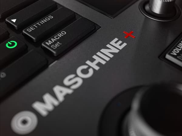 Native Instruments Maschine+ samplingsarbetsstation