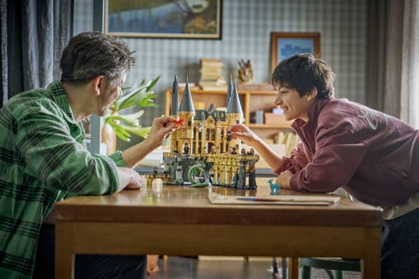 LEGO Harry Potter 76473 Hogwarts slott: Östra flygeln