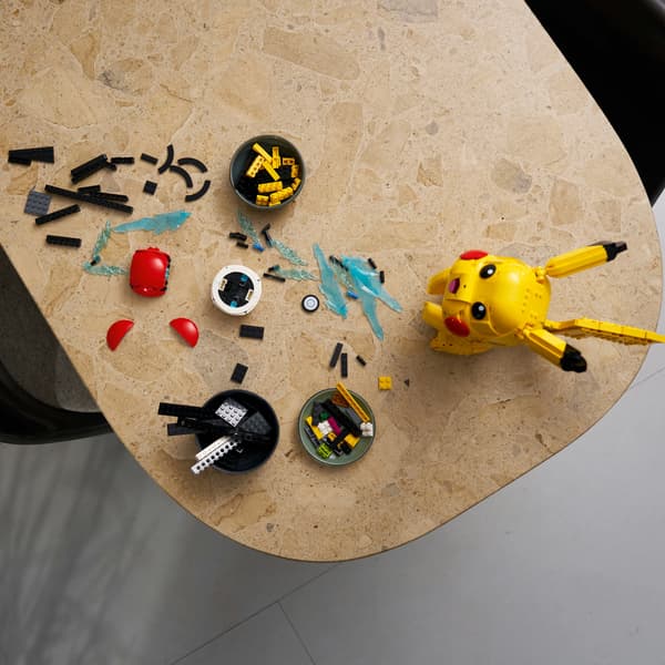 LEGO Pokémon 72152 - Pikachu och Pokéboll