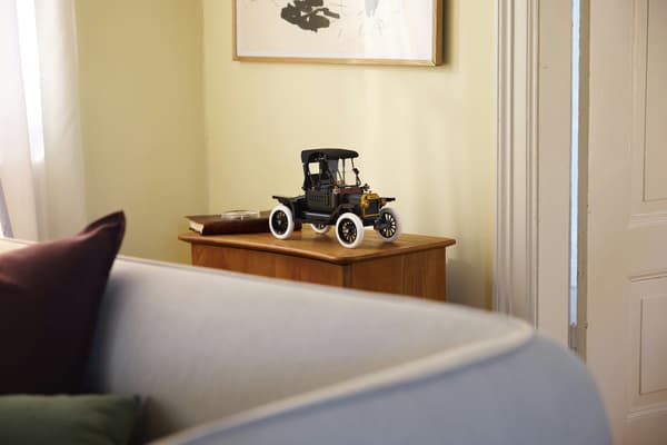 LEGO Icons 11376 Ford Model T