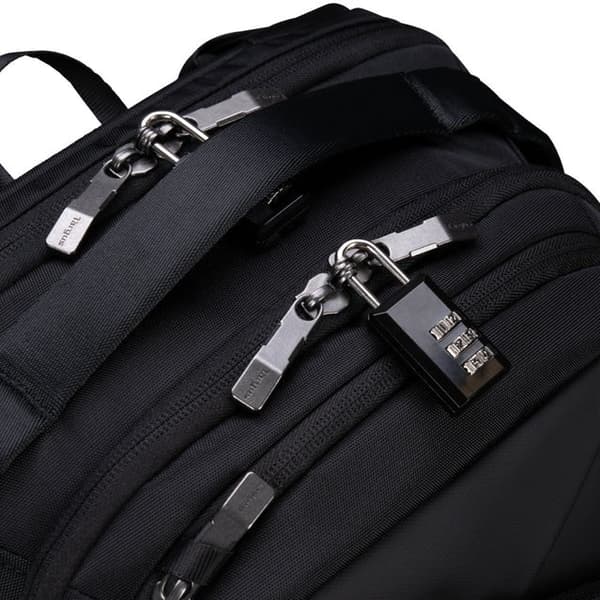 Targus Pro-Tek 16" Tech datorryggsäck, svart