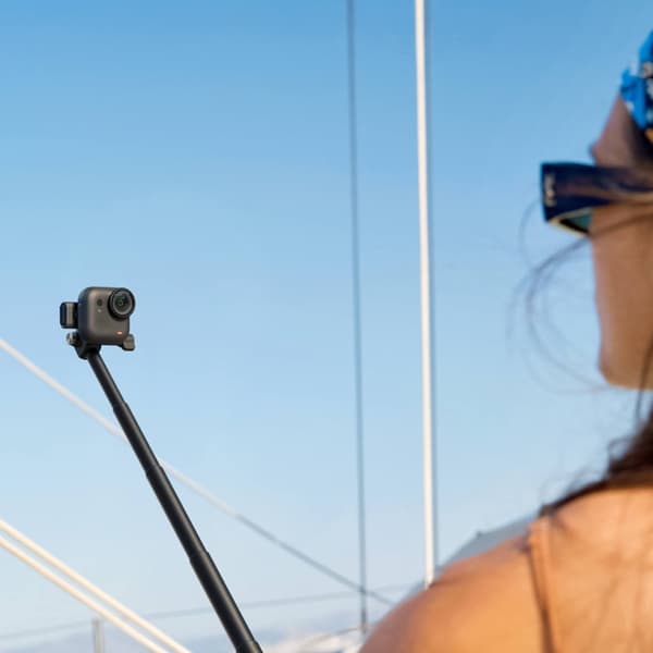 Insta360 Mini 2‑i‑1 stativ 2.0 med fjärrkontroll