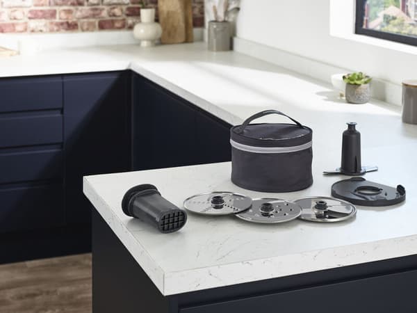 Kenwood FDP65.820.SI matberedare, 1000 W, silver