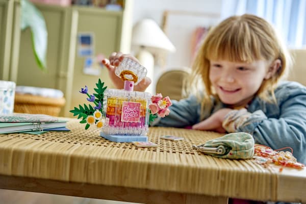 LEGO Creator 31383 – Parfymflaska med blommotiv
