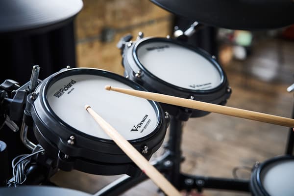 Roland TD513 V-Drums elektriskt trumset
