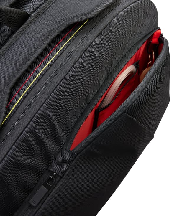 Wilson Pro Staff Classic 6 Pack racketväska, svart