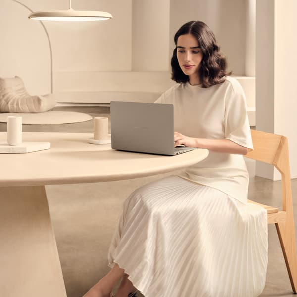 ASUS Zenbook A14 bärbar dator (UX3407QA-PURE5), Windows 11