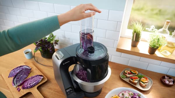 Bosch Serie 4 Köksmaskin MUM5XC4E, svart