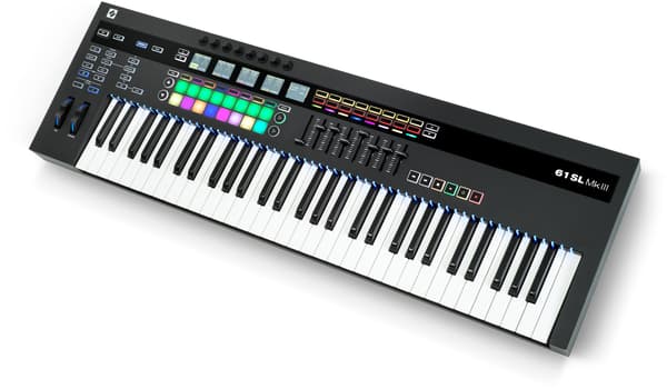 Novation 61SL MKIII MIDI-klaviatur