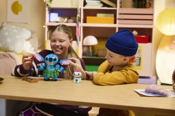 LEGO Disney Classic 43296 - Stitch och trasdocka