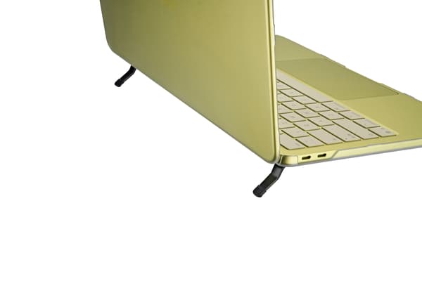 Tucano Nido Hardshell-skyddsfodral, Macbook Neo 13", transparent