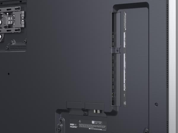LG 77" OLED evo G5 – 4K TV med väggfäste (G51)