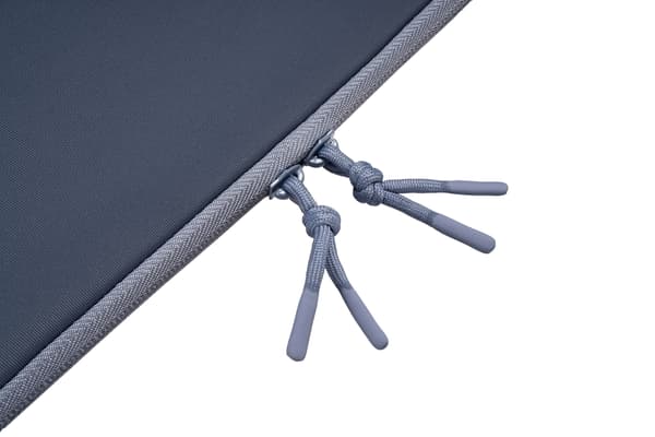 Tucano One skyddsfodral, MacBook Neo 13", blå