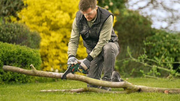 Bosch EasyChain 18V-15-7 batterikedjesåg