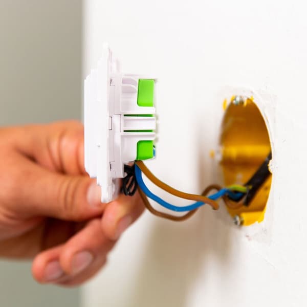 Shelly Wall Switch 1 - vægstrømafbryder, hvid