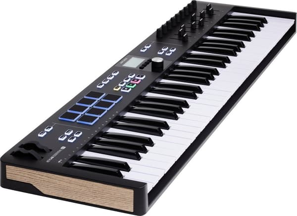 Arturia Keylab Essential 61 Mk3 MIDI-kontroller, svart