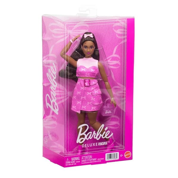 Barbie Deluxe Style modedocka, rosa klänning