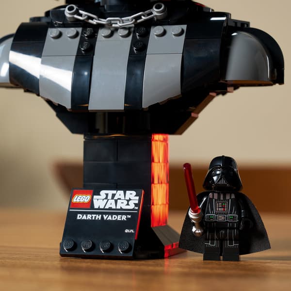 LEGO Star Wars 75439 - Darth Vaders byst