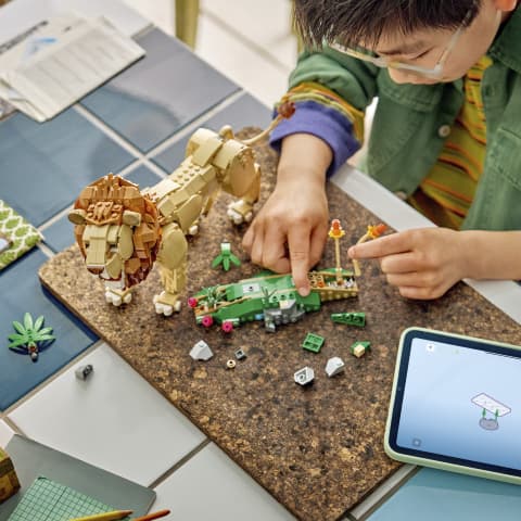 LEGO Creator 31386 – Vilda djur: ståtlig lejon