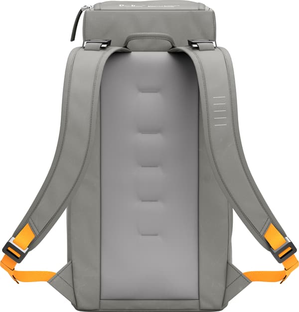 Db Hugger Backpack 20L -ryggsäck, sandgrå