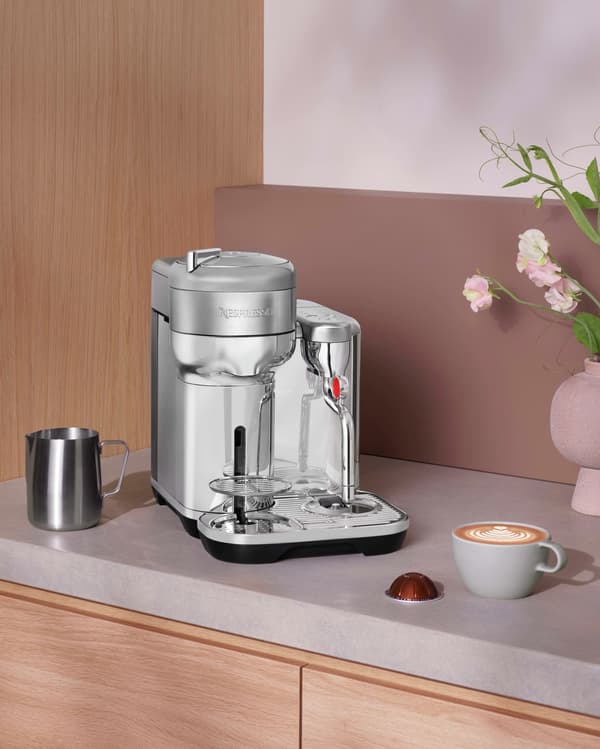 Nespresso Vertuo by Sage kapselmaskin, borstat stål