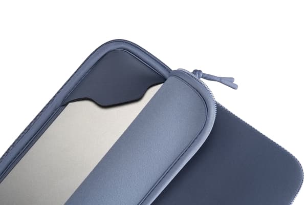 Tucano One skyddsfodral, MacBook Neo 13", blå