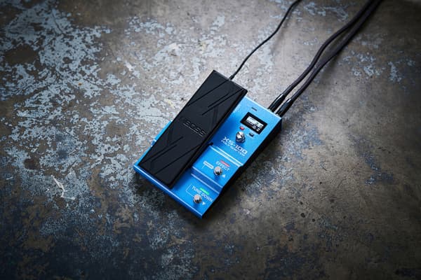 Boss XS-100 Poly Shifter pedal