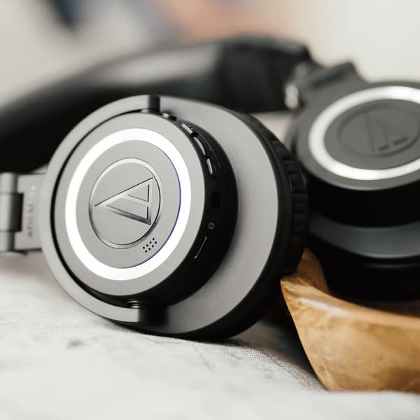 Audio-Technica ATH-M50XBT2 -hörlurar