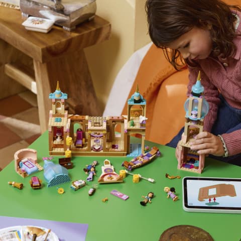 LEGO Disney Princess 43297 – Rapunzels slott