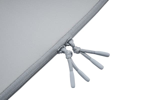 Tucano One skyddsfodral, MacBook Neo 13", grå