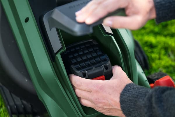 Bosch Rotak 18V-34 Solo batterigräsklippare