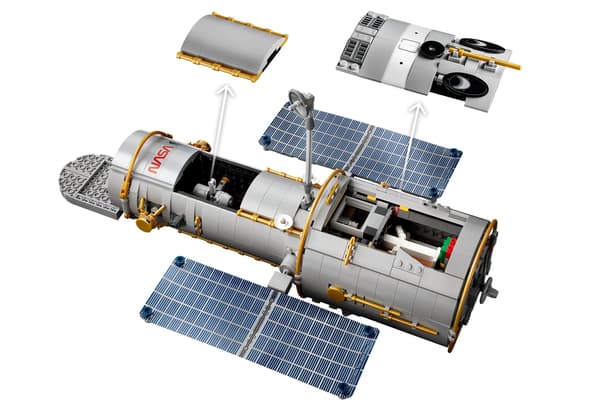 LEGO Icons 11382 Hubble rymdteleskop