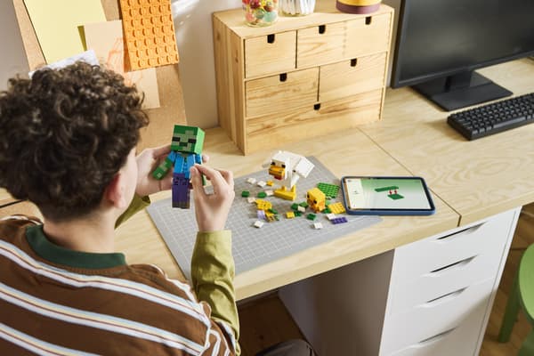 LEGO Minecraft 21582 Kycklingjockey
