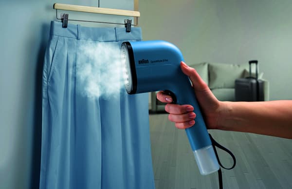 Braun QuickStyle 3 Pro klädångare GS3024BL