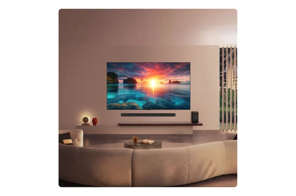 LG 55" OLED evo G6 – 4K TV med väggfäste