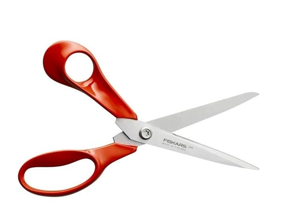 Fiskars Classic Universalsax för byggande, vänster, 21 cm