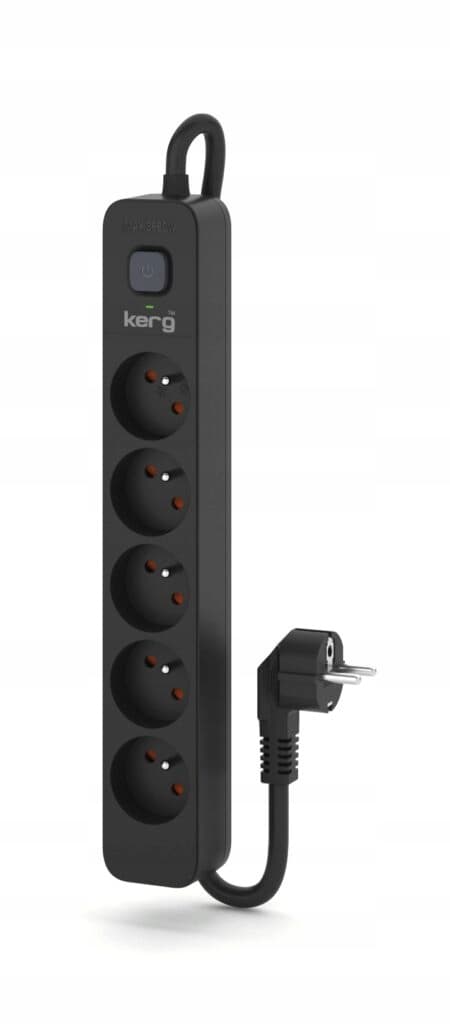 Kerg M02516 strømstik med 4 stik og afbryder 1,5 m sort