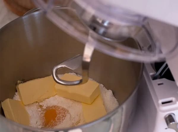 Orava Chefino-M köksrobot 1400W 5.5L vit