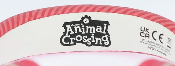 OTL Technologies animal crossing isabelle rosa