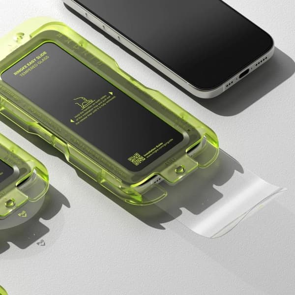 Ringke Easy Slide svart skärmskydd för iPhone 17 2-pack