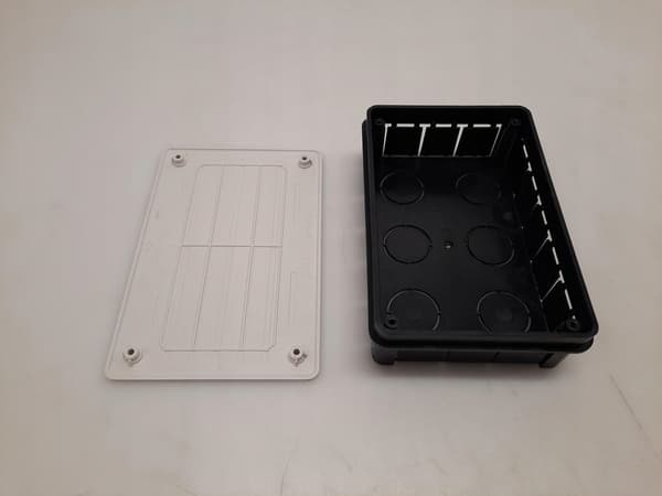 Famatel 3202t vit monteringsbox 4-pack