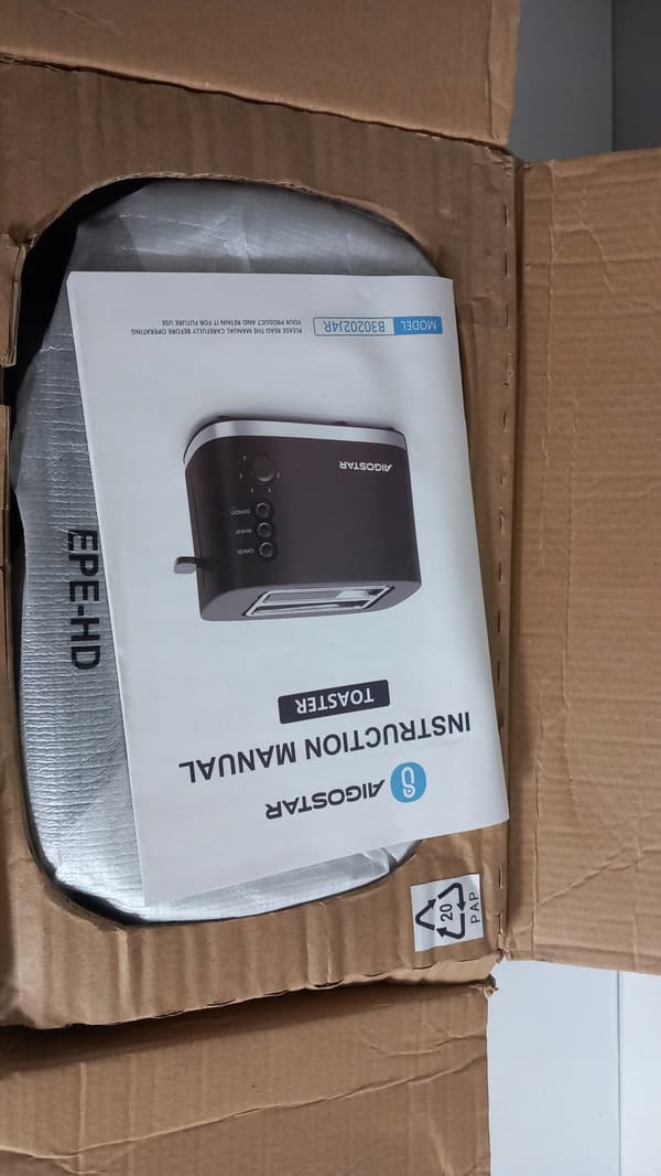 Aigostar Energy leivänpaahdin 800W musta