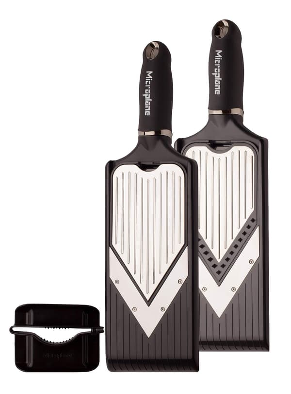 Microplane Mandoline en V med dubbelblad svart
