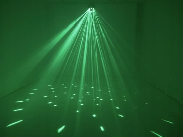 Eurolite fe-700 LED blomm effekt 6x3W
