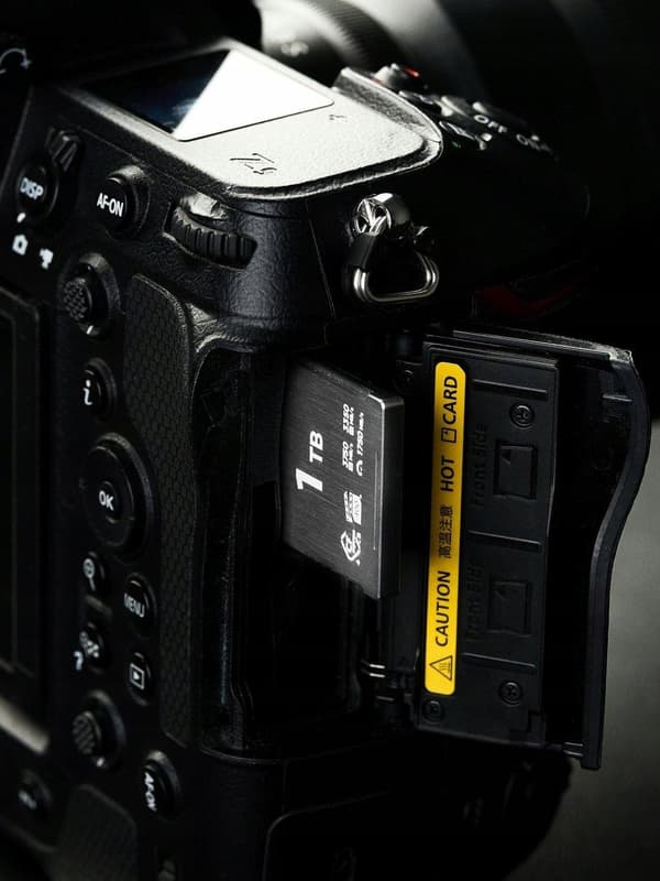 Exascend Essential Pro 1 To