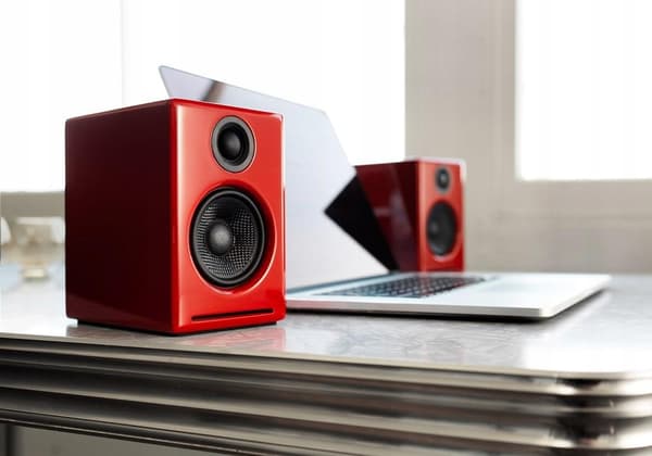 Audioengine a2+bt langattomat kaiuttimet punainen