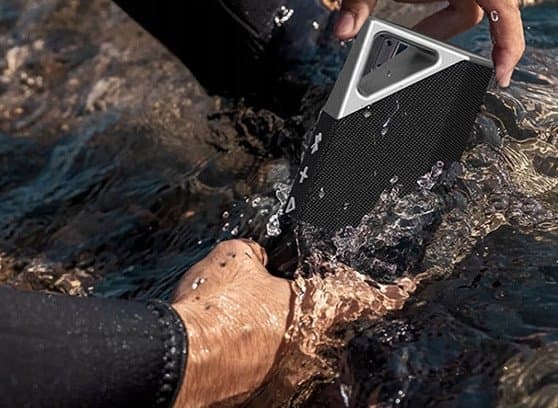 bugani brief Bluetooth-kaiutin 14W musta/hopea